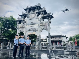 特色引領(lǐng) 規(guī)范執(zhí)法 黟縣公安局鍛造執(zhí)法示范“新標(biāo)桿”  