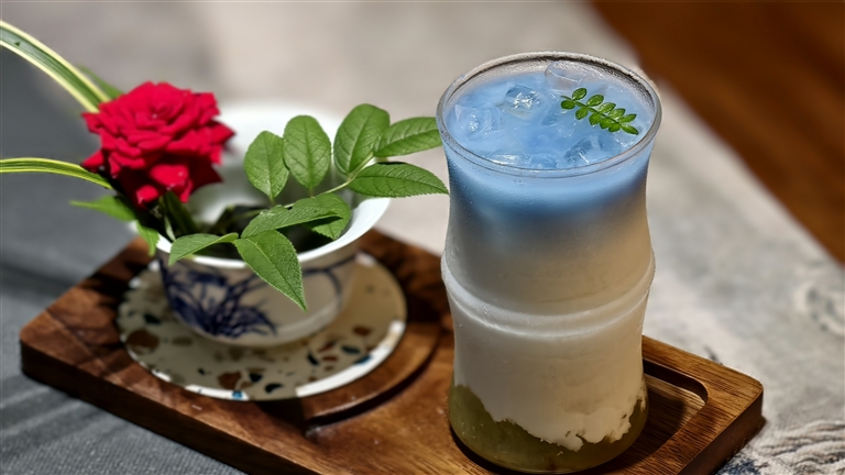 新式茶飲奏響茶香“變奏曲”